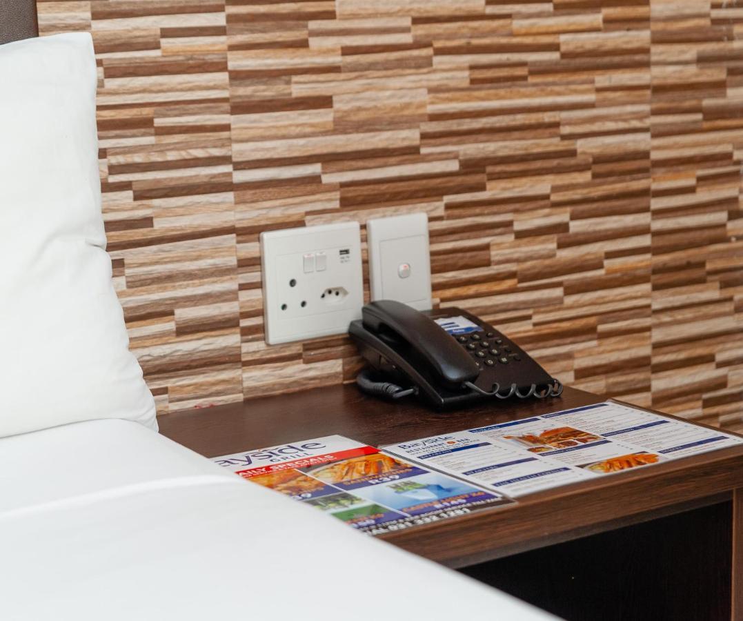 דורבן Bayside Hotel 100 Pixley Kaseme Street מראה חיצוני תמונה